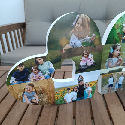 Corazones enlazados con fotos colgados en la pared - Picletters