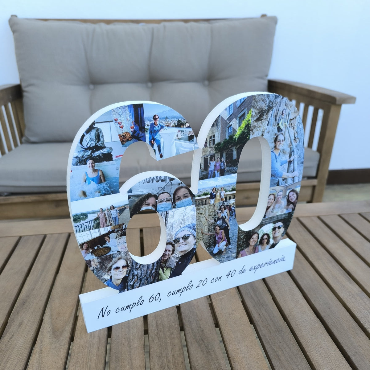 Número 60 con fotografías para cumpleaños - Picletters