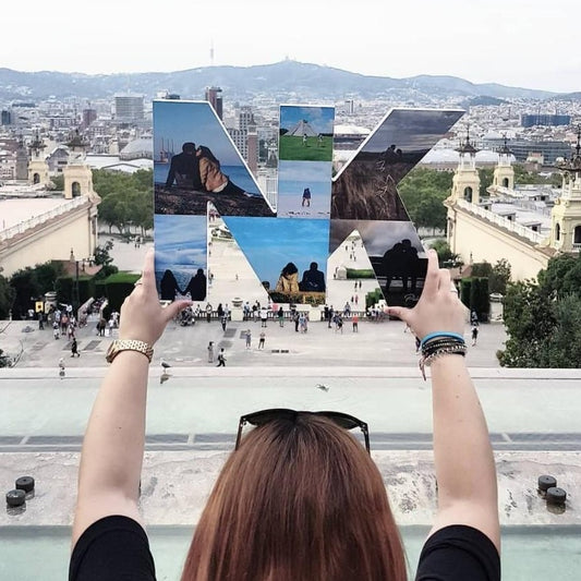 Iniciales unidas con fotos en 3D - Picletters
